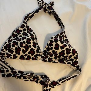 Micheal Kors Cheetah Print w/ Ring Top. M